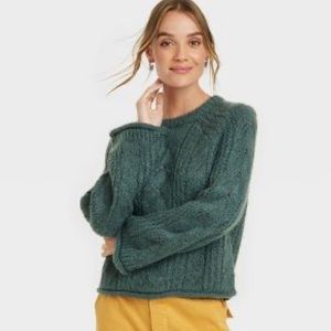 NWOT Women's Cable Knit Crewneck Pullover Sweater - Universal Thread XS GREEN